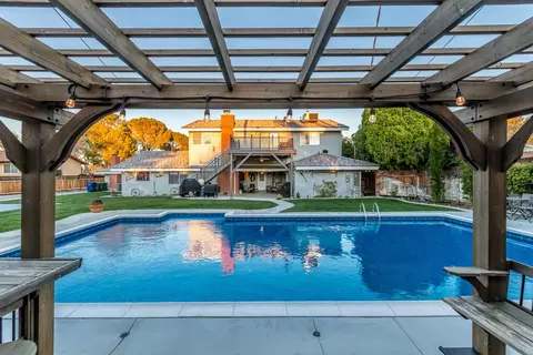 43721 Fenner Ave, Lancaster, CA 93536 photo 17
