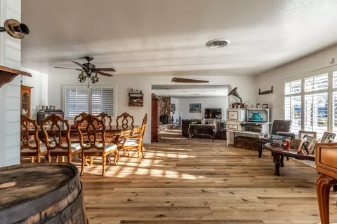 43721 Fenner Ave, Lancaster, CA 93536 photo 58