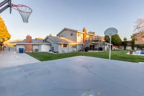 43721 Fenner Ave, Lancaster, CA 93536 photo 16