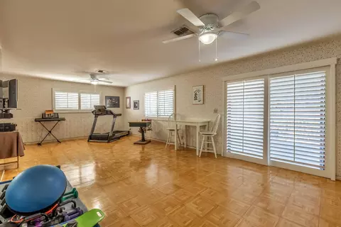 43721 Fenner Ave, Lancaster, CA 93536 photo 23