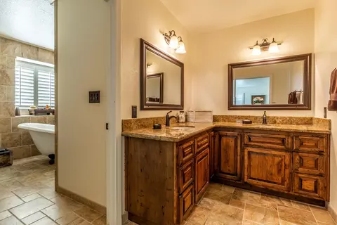 43721 Fenner Ave, Lancaster, CA 93536 photo 45