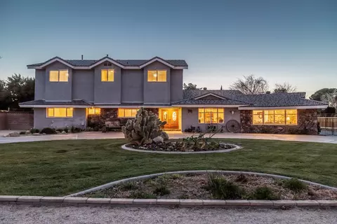 43721 Fenner Ave, Lancaster, CA 93536 photo 1