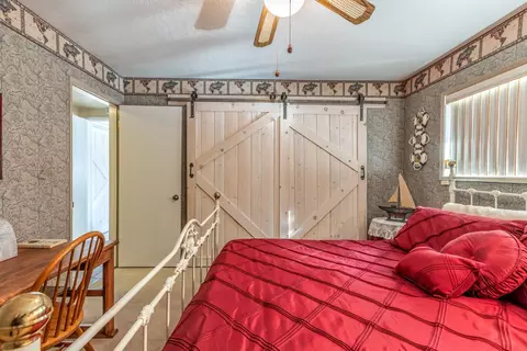 43721 Fenner Ave, Lancaster, CA 93536 photo 36