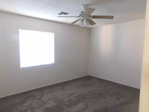 1050 Avenue J7 W, Lancaster, CA 93534 photo 9