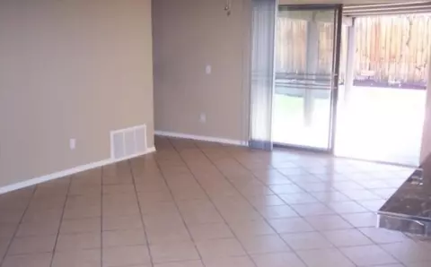 1734 Viridan Ave, Lancaster, CA 93534 photo 4