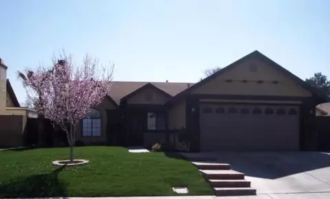 1734 Viridan Ave, Lancaster, CA 93534 photo 1