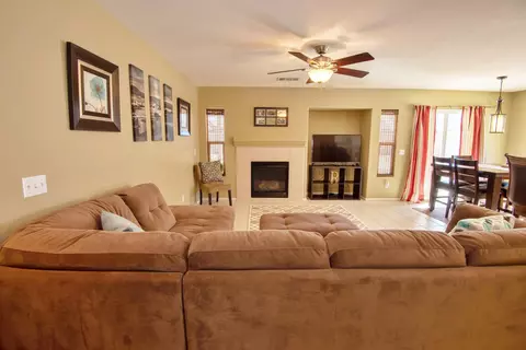 1748 Thomas Dr, Lancaster, CA 93535 photo 16