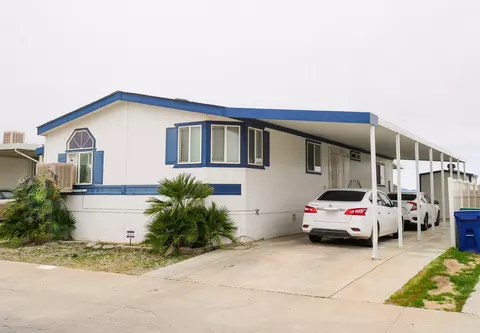 45465 25th Street East E #76, Lancaster, CA 93535 photo 2