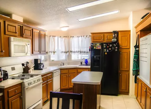 45465 25th Street East E #76, Lancaster, CA 93535 photo 4