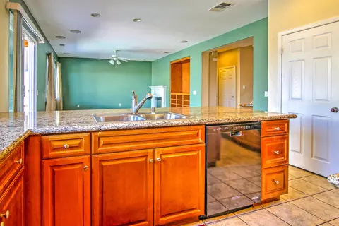 3765 Norberry St W, Lancaster, CA 93536 photo 31