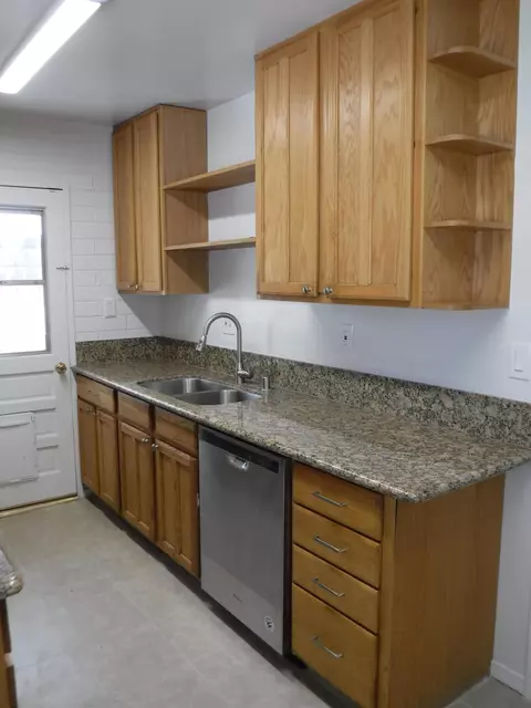 44535 Anvers Ave, Lancaster, CA 93534 photo 7