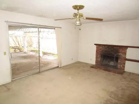 44415 8th St E, Lancaster, CA 93535 photo 7