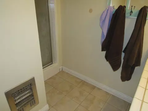 43614 Fig Ave, Lancaster, CA 93534 photo 20