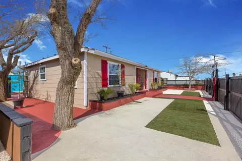 2095 Inyo St, Mojave, CA 93501 photo 6