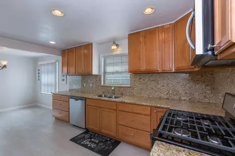 2095 Inyo St, Mojave, CA 93501 photo 15