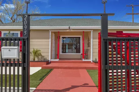 2095 Inyo St, Mojave, CA 93501 photo 4