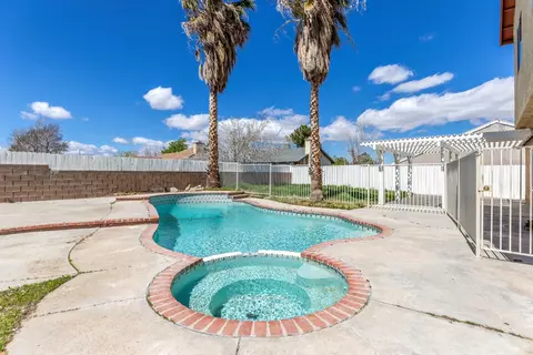 37317 Fullmoon St, Palmdale, CA 93550 photo 18