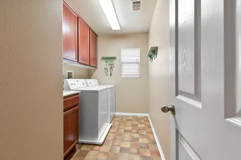 6035 Starview Dr, Lancaster, CA 93536 photo 21