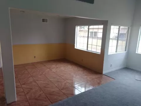 44433 13th St E, Lancaster, CA 93535 photo 3
