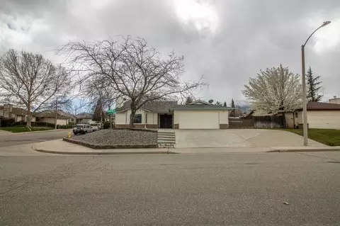 114 Sunrise Way, Tehachapi, CA 93561 photo 2