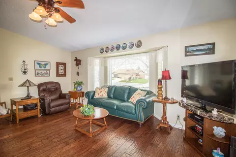 114 Sunrise Way, Tehachapi, CA 93561 photo 11
