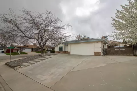 114 Sunrise Way, Tehachapi, CA 93561 photo 3