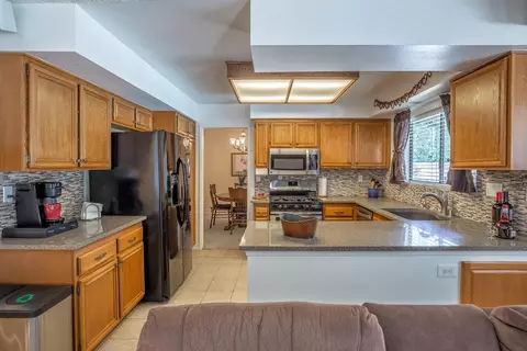 43862 Windsor Pl, Lancaster, CA 93536 photo 10