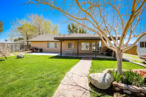 8039 Avenue E4 W, Lancaster, CA 93536 photo 29