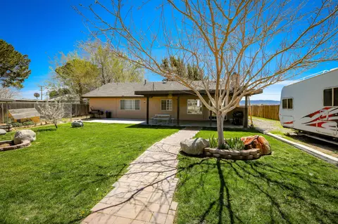 8039 Avenue E4 W, Lancaster, CA 93536 photo 24