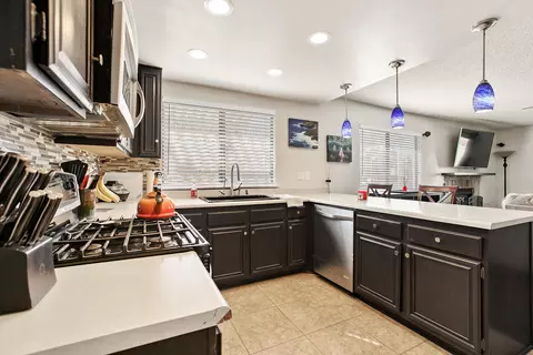 1833 Einstein St, Lancaster, CA 93535 photo 15
