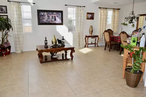 38152 Antibes Dr, Palmdale, CA 93552 photo 7