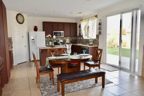 38152 Antibes Dr, Palmdale, CA 93552 photo 15
