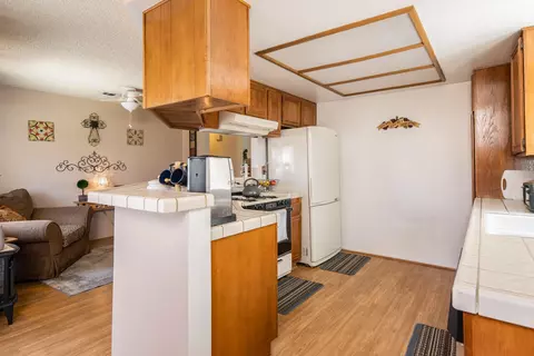43055 Flag St, Lancaster, CA 93536 photo 10