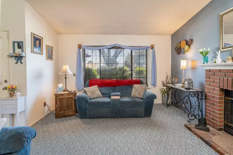 43055 Flag St, Lancaster, CA 93536 photo 5