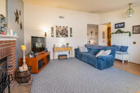 43055 Flag St, Lancaster, CA 93536 photo 6