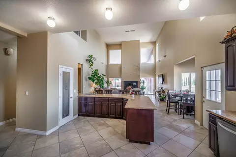 4025 E Ave T-2 E, Palmdale, CA 93552 photo 15