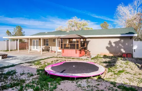 44525 92nd St E, Lancaster, CA 93535 photo 11