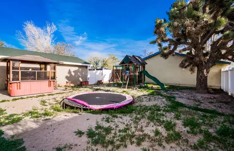 44525 92nd St E, Lancaster, CA 93535 photo 14