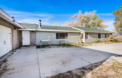 44525 92nd St E, Lancaster, CA 93535 photo 8