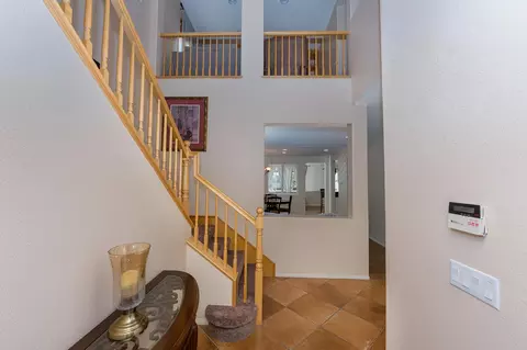 19916 Sassoon Pl, Saugus, CA 91350 photo 4