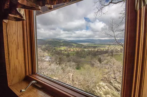 29001 Doral Pl, Tehachapi, CA 93561 photo 3