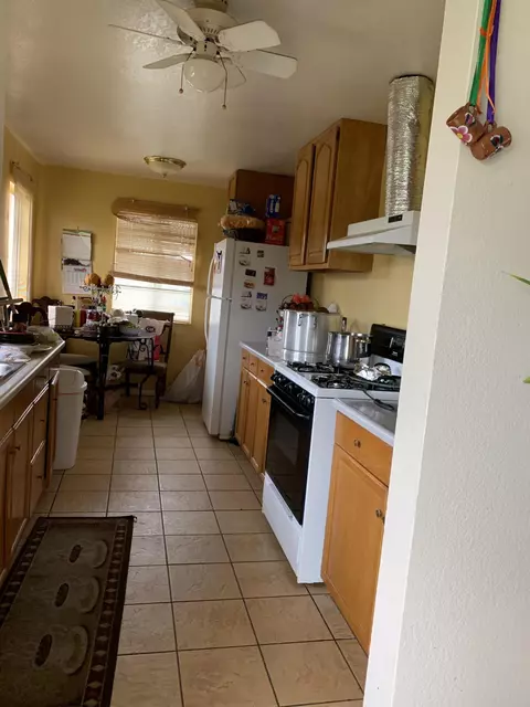 38654 21st St E, Palmdale, CA 93550 photo 4