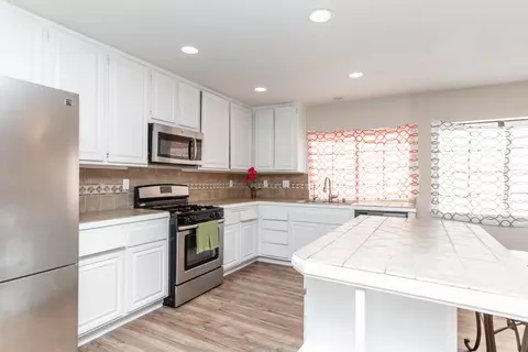 44549 Gillan Ave, Lancaster, CA 93535 photo 13