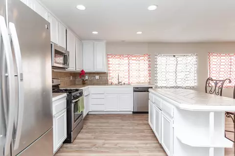 44549 Gillan Ave, Lancaster, CA 93535 photo 12
