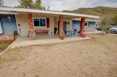 8824 Cache St, Leona Valley, CA 93551 photo 2