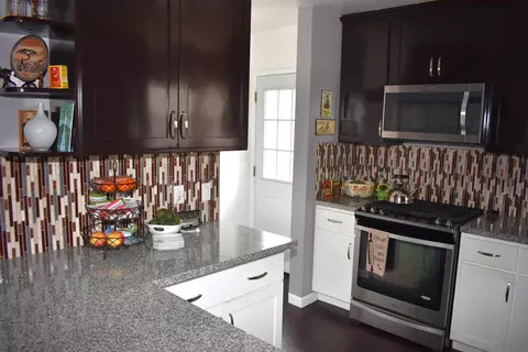 706 Broadacres Ave N, Compton, CA 90220 photo 7