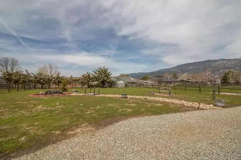 29521 Ryder Cup Ln, Tehachapi, CA 93561 photo 31