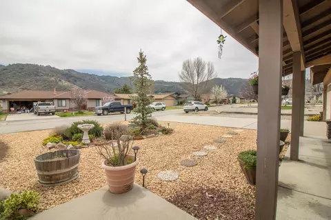 29521 Ryder Cup Ln, Tehachapi, CA 93561 photo 37