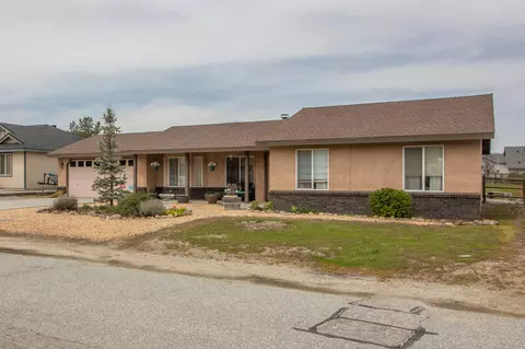 29521 Ryder Cup Ln, Tehachapi, CA 93561 photo 3