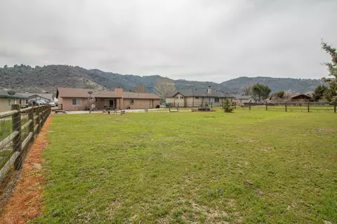 29521 Ryder Cup Ln, Tehachapi, CA 93561 photo 33